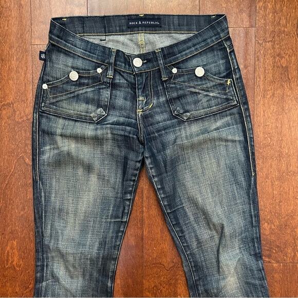 Rock & Republic Women’s Low Rise Jeans with a Bit of Flare, Y2K Style, Size 26 - Picture 3 of 16